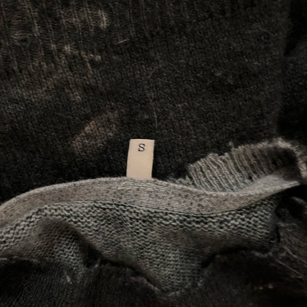 R13 distressed cashmere floral boyfriend sweater - Picture 7 of 9